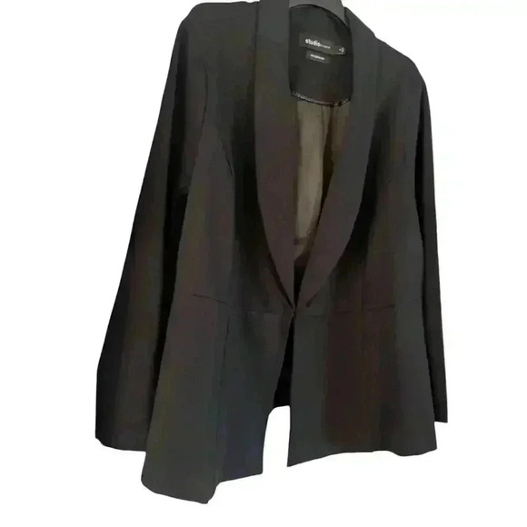 Studio by Torrid Womens Black Ponte Peplum Blazer Jacket Stretch Size 4 Career - Picture 2 of 6